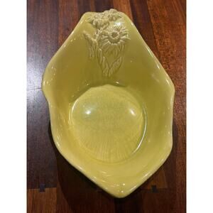 VTG Red Wing Pottery B2012 Chartreuse Yellow with flowers Bowl Glazing No Chips